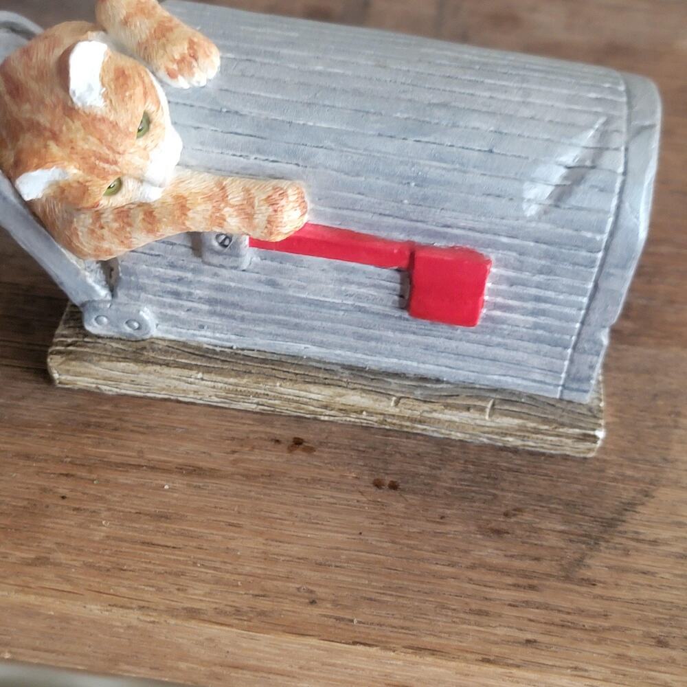 Vintage Marty Sculpture Purrfect Pet Mailbox Meddler Cat Figurine 1992 USA Resin